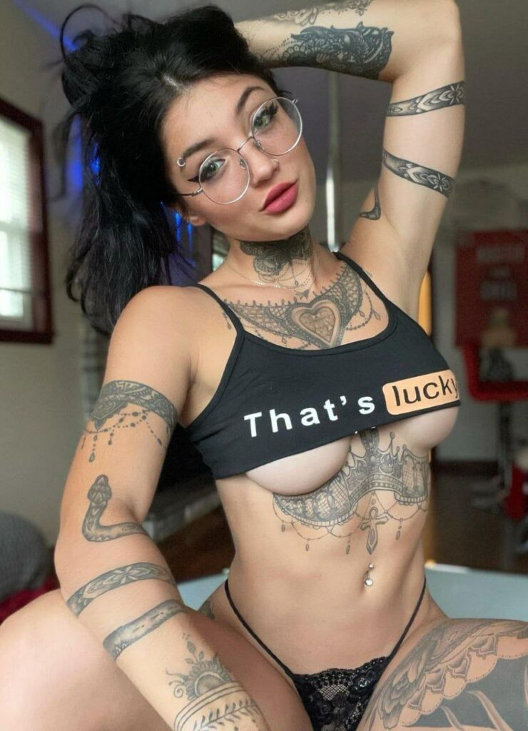 onlyfans leaks of Savannah Skye